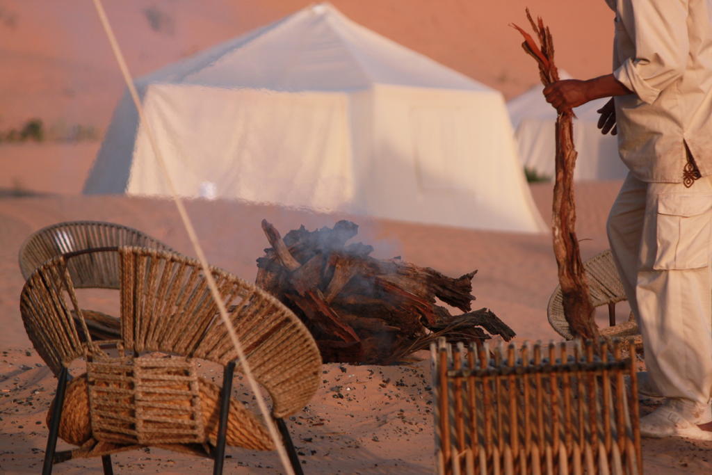 Camp Mars Hotel Дуз Стая снимка